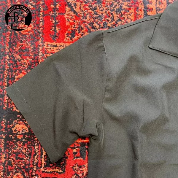 نمای پشت تیشرت مردانه قواره باکسی کد ۲۰۱ با دوخت صنعتی و تنخور عالی